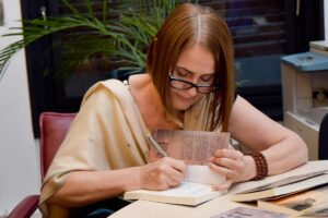 Lansare Dincolo de divort e India, Rodica Constantinovici - Editura Solomon